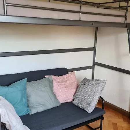 Derendinger - Zentrum Homestay